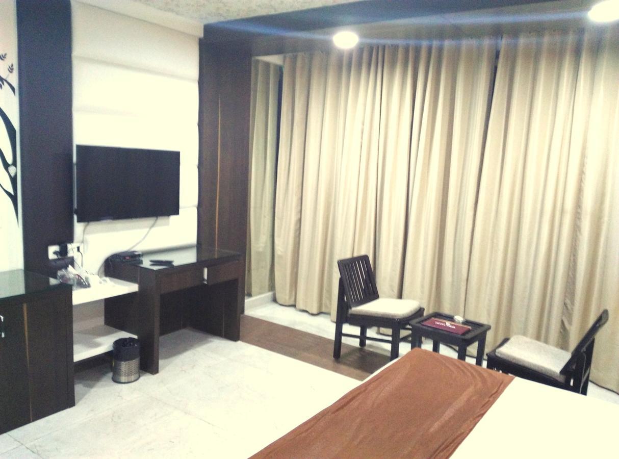 בהופאל Hotel Tilak מראה חיצוני תמונה